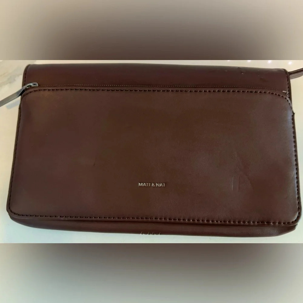 Matt & Nat Robby clutch bag zipper brown purse vegan leather hand bag carry all